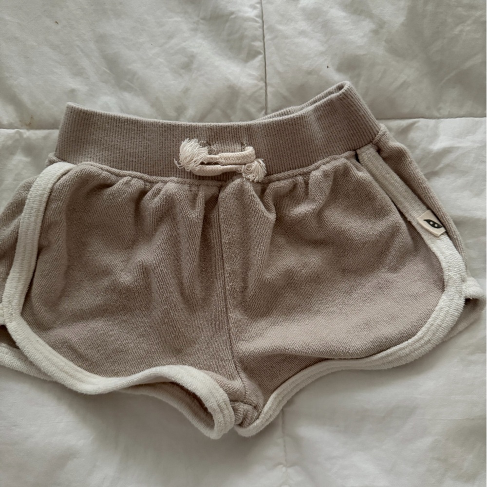 Stylish Tan Knit Diaper Cover for Kids